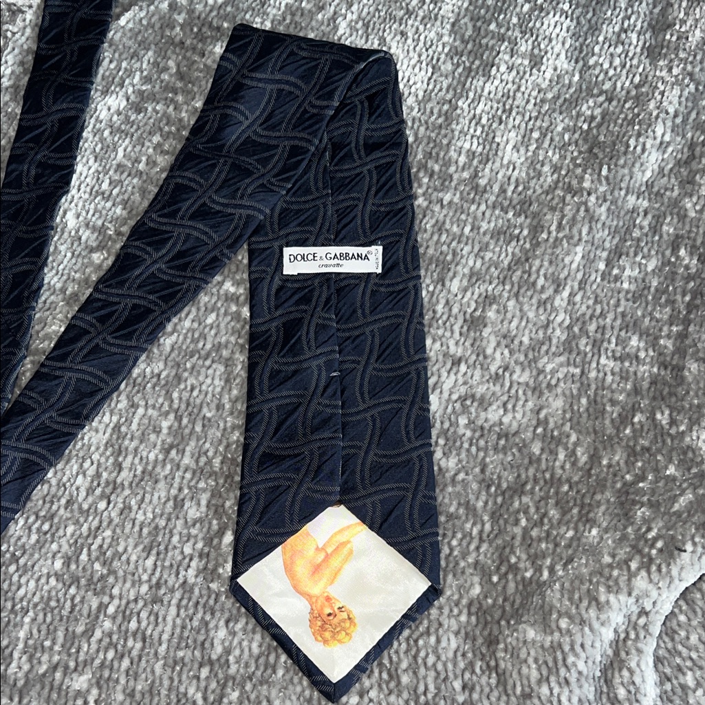 Dolce & Gabbana Navy Geometric Silk Tie With Cherub Detail